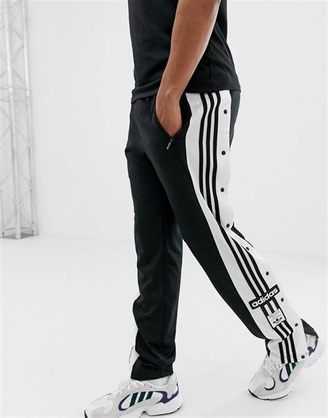 adidas broek met knopen